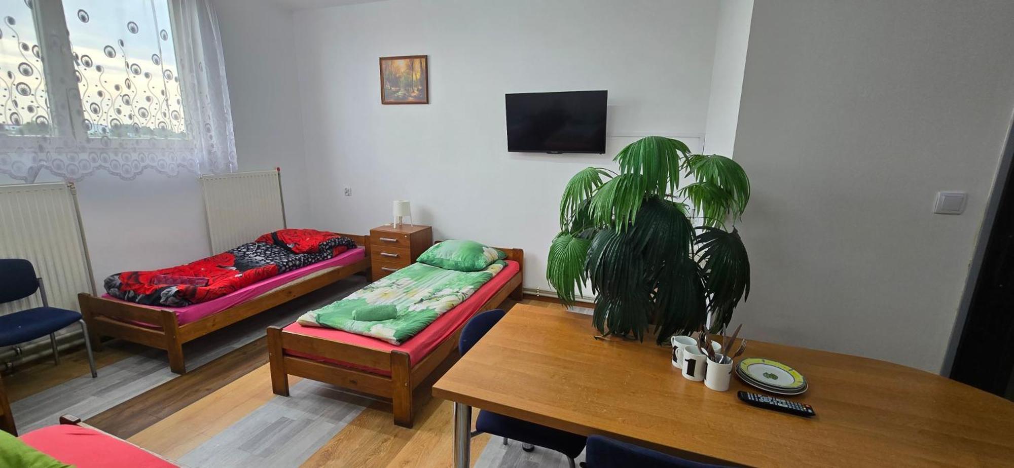 Hotel Dworek Breslavia Esterno foto