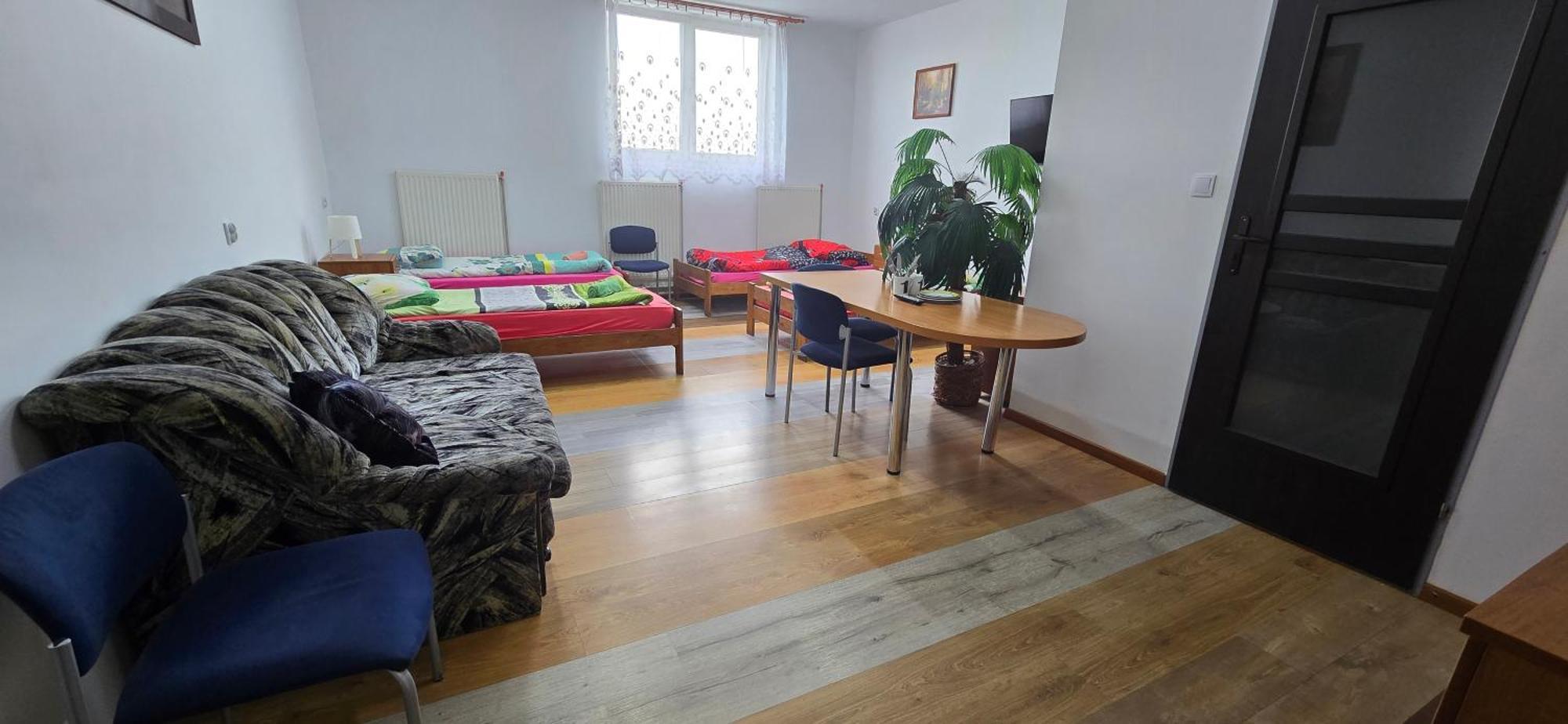 Hotel Dworek Breslavia Esterno foto